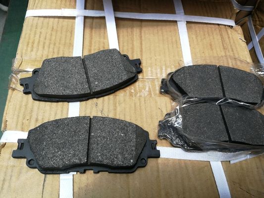 04465-33480 Πλακέτο δίσκου εμπρός φρένων για το Toyota Camry 2018 Εγκατάσταση αυτοκινήτου και ομαλή πέδηση