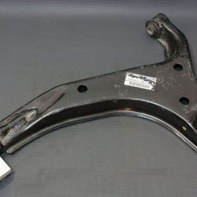 Ελέγχος βραχίονα 54500-WL000 54501-WL000 για Nissan Elgrand 2000-2010 Superior Performance