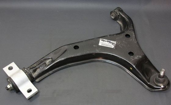 Ελέγχος βραχίονα 54500-WL000 54501-WL000 για Nissan Elgrand 2000-2010 Superior Performance