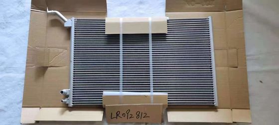 LR092812 Range Rover Velar OEM Μηχανή Αλουμινίου Intercooler Για Ραδιενεργοποιητή Φορτιστή Νερού