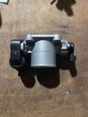 Το Toyota Hilux KUN25 KUN26 2KD 26100-0L010 26100-30070 Σώμα τσουλήθρου Έτος 1986-1991