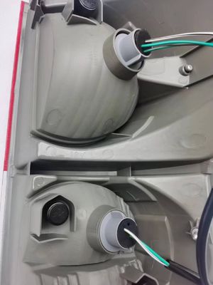 12V πίσω φως για το Toyota Tundra 07-09 81560-0C070 2006- Πρόταση 12V Έτος 2006- 12V