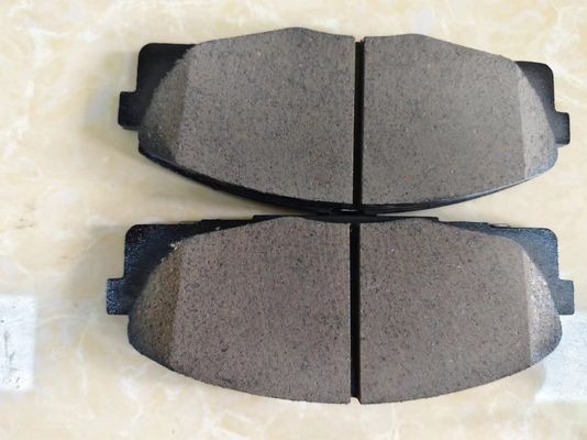 04465-YZZE9 Κεραμικό κιτ φρένων για την Toyota Hiace LH50 LH60 YH50 YH60 LH55 LH56