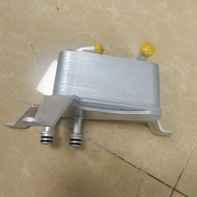 JB3Z7A095C Ψύκτης λαδιού για Ford Ranger BT50 YN25