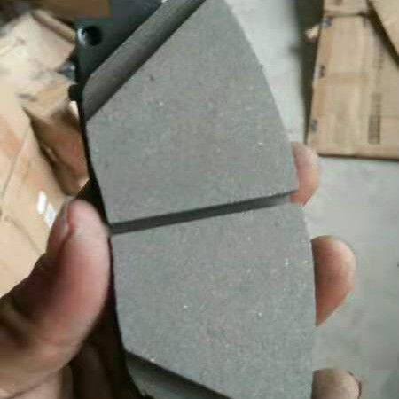 Εγκατάσταση αυτοκινήτου Toyota Brake Pads 04465-YZZE3 για Yaris P9 2005-2011 Ομαλή πέδηση