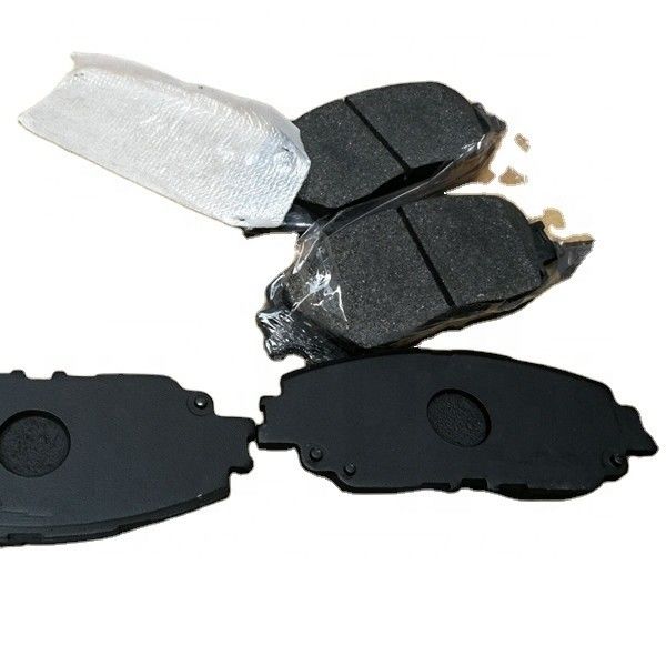 04465-33480 Πλακέτο δίσκου εμπρός φρένων για το Toyota Camry 2018 Εγκατάσταση αυτοκινήτου και ομαλή πέδηση
